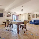 Casa Della Poiana * Λίπαρι
